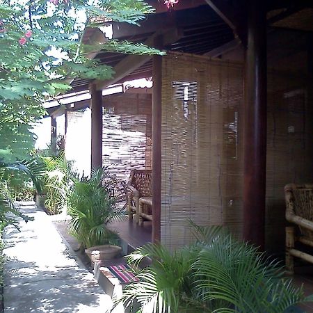 Alexyane Paradise Bungalow Gili Trawangan Kültér fotó