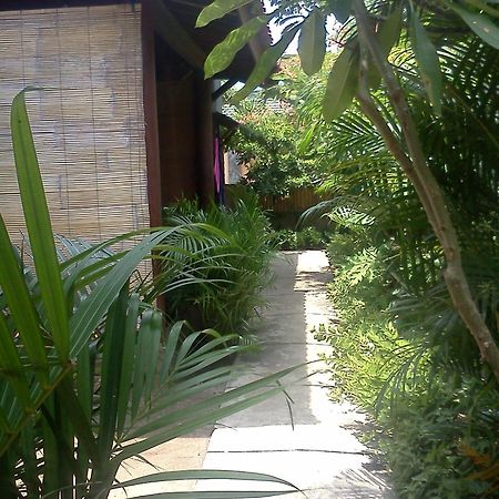 Alexyane Paradise Bungalow Gili Trawangan Kültér fotó